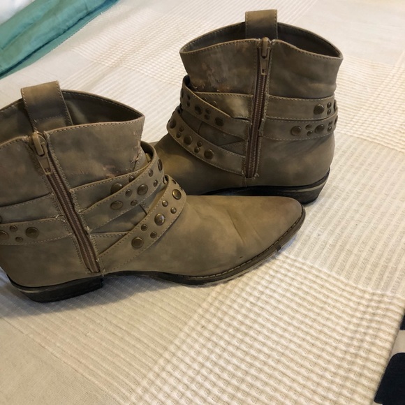 Booties - Picture 2 of 4